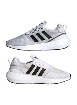Baskets Adidas Swift Run 22 Blanc pour Homme