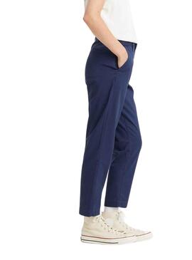 Pantalon Levis Essential Chino Bleu Marine pour Femme