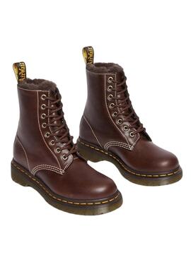 Bootss Dr Martens 1460 Serena Brun pour Femme