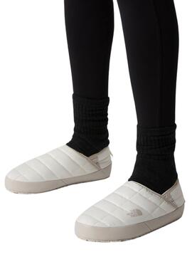 Baskets The North Face Thermoball Beige Femme