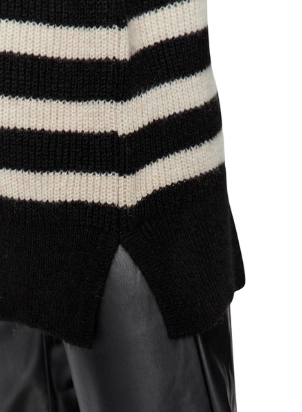 Gallery 1699631109883 160415 4