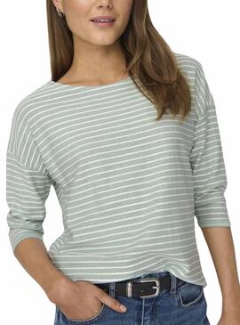 Camiseta Only Elly Verde pour Femme.