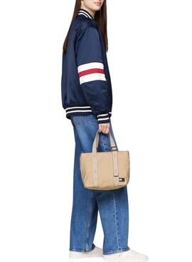 Sac à main Tommy Jeans Essential Daily Mini Tote beige pour femme