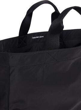 Sac fourre-tout Calvin Klein Jeans Ultralight Slim noir