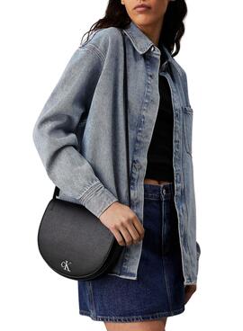 Sac à main Calvin Klein Jeans Saddle Minimal noir pour femme