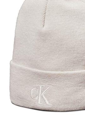 Bonnet Calvin Klein Jeans Monogram beige pour femme