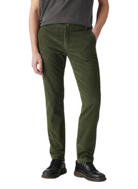 Pantalon Levis XX Chino Standard Taper en Velours Vert pour homme