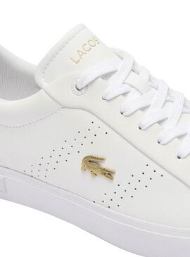 Baskets Lacoste Powercourt blanches pour femme.
