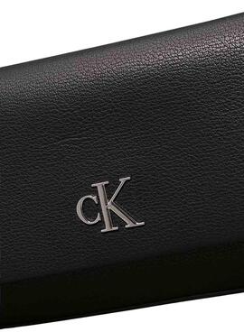 Sac Calvin Klein Jeans Pouch noir pour femme