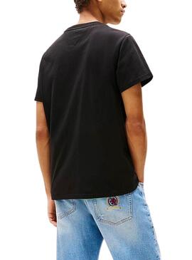 T-shirt Tommy Jeans Linear Chest noir pour homme.