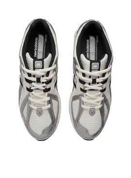 Chaussures New Balance 1906R argentées pour femmes et hommes