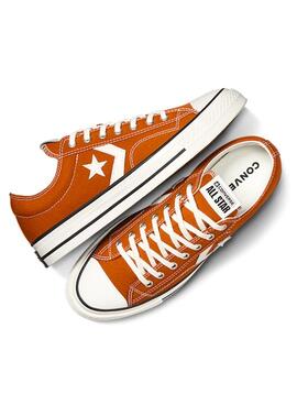 Chaussures Converse Star Player 76 moutarde pour hommes