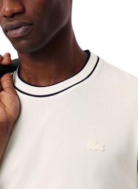 T-shirt Lacoste beige avec col rayé pour homme