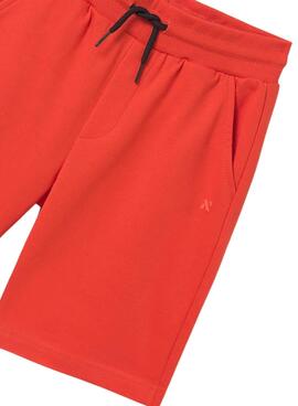 Bermuda Mayoral sportive de base orange pour enfant.
