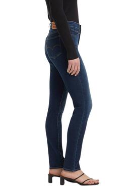 Jean Levi's 311 Shaping Skinny bleu foncé pour femme.