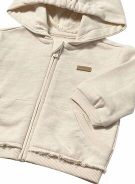 Sweat à capuche Mayoral Kangourou en peluche beige pour bébé.