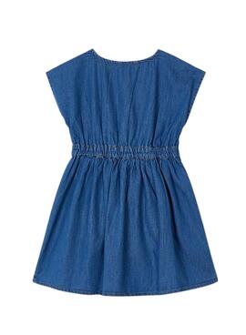Robe fluide en denim bleu Mayoral pour fille.