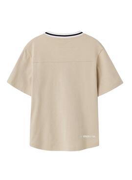 T-shirt Name It beige pour enfant.