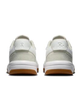 Chaussures de course On Running The Roger Clubhouse blanc pour homme