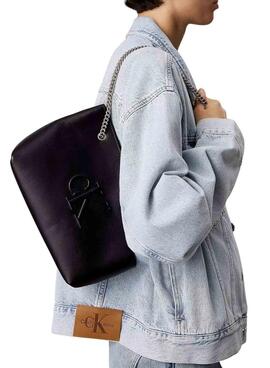 Sac à main Calvin Klein Jeans Chain noir pour femme