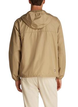 Veste Tommy Jeans Chicago Camel pour homme.
