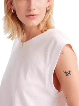 T-shirt Levi's Boxy blanc pour femme.