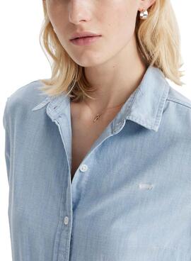 Chemise Levi's The Classic en denim clair pour femme