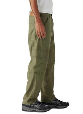 Pantalon Levis 568 Cargo vert pour homme.