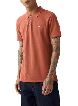 Polo basique Levis en terre cuite pour homme