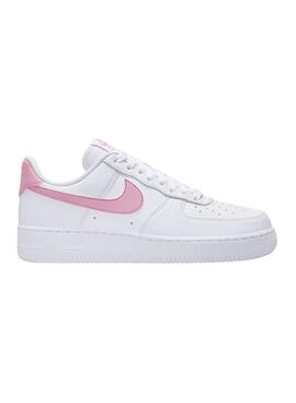 Des baskets Nike Air Force blanches pour femme