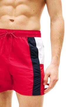 Maillot de bain Tommy Hilfiger tricolore rouge pour homme.