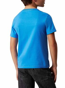 T-shirt Calvin Klein Monologue bleu pour fille et garçon.