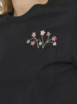 T-shirt Only Polly à poche avec des fleurs noires pour femme