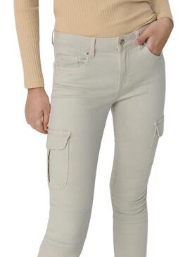 Pantalon cargo slim beige pour femme Missouri de la marque Only.