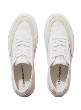 Chaussures en toile Calvin Klein avec plateforme blanche pour femme.