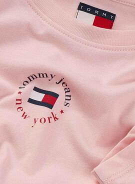 T-shirt Tommy Jeans Essential Logo rose pour femme