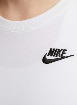 T-shirt Nike Club Essential blanc pour femme