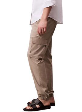 Pantalons cargo Calvin Klein Jeans en ripstop kaki pour homme