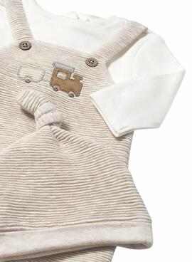 Bodysuit Mayoral beige et casquette pour bébé.