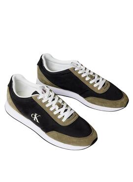 Chaussures Calvin Klein Jeans Retro Runner noir et vert pour homme.