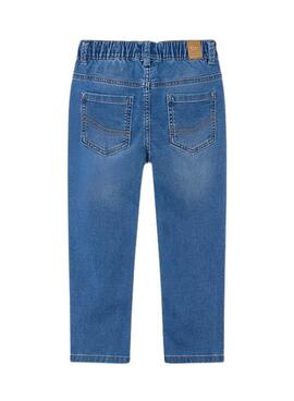 Pantalon Mayoral jogger en denim suave para niño.