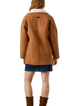 Manteau Pepe Jeans Teresa chameau avec doublure en mouton pour femme