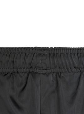 SHORTS              NEGRO