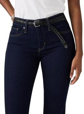 Jean Levi's 314 Shaping Straight foncé pour femme