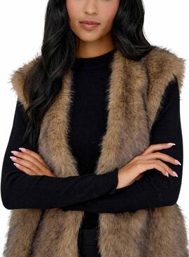 Veste en fausse fourrure brune Only Dawn pour femme