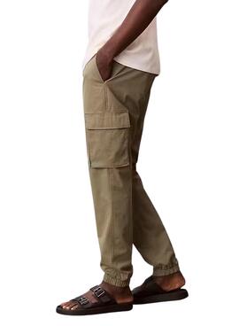 Pantalon cargo Calvin Klein Jeans Elastic Twill vintage vert pour homme