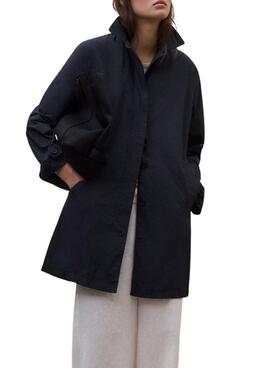 Trench-coat Ecoalf Packable Verne marine pour femme.
