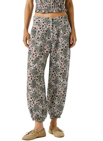 Gallery m178632 g1kwdkm9