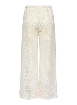 Pantalon blanc en dentelle Only Llian pour femme.