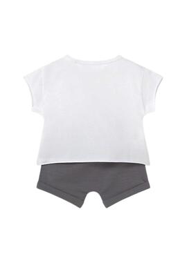 Ensemble de 4 pièces pour bébé, comprenant des t-shirts et des shorts verts d'eau et gris.